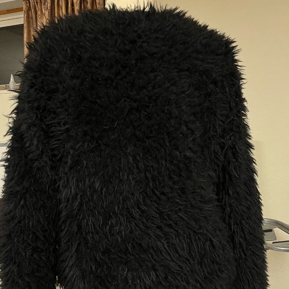 H&M Fuzzy Jacket - Picture 2 of 2